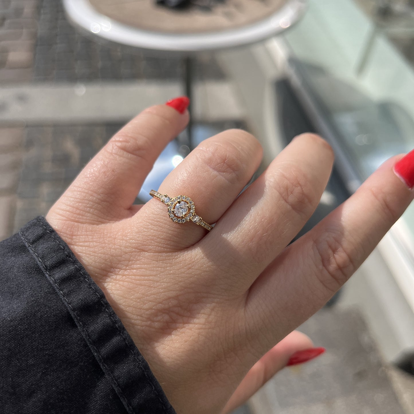 Forgyldt Rund Roset Ring