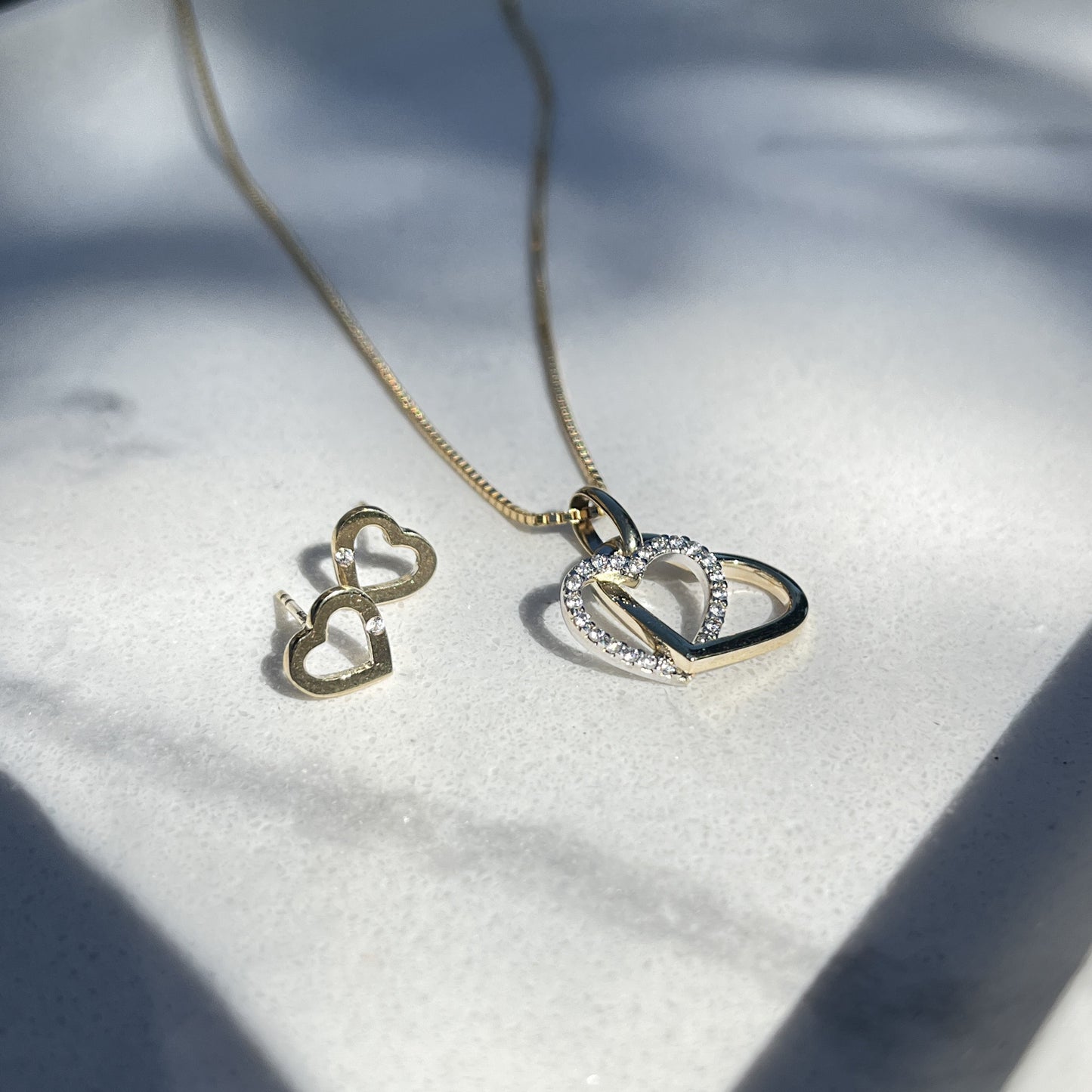 9 Karat Dobbelt Hjerte Vedhæng