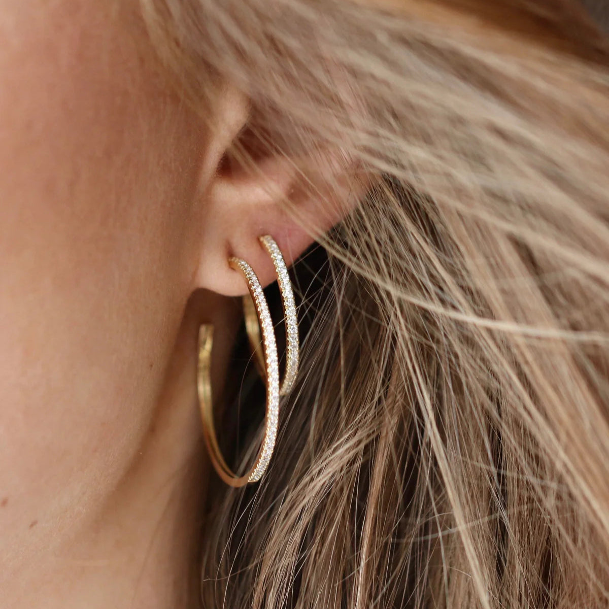 Rock Classic Diamant creol M - 18kt Rødguld