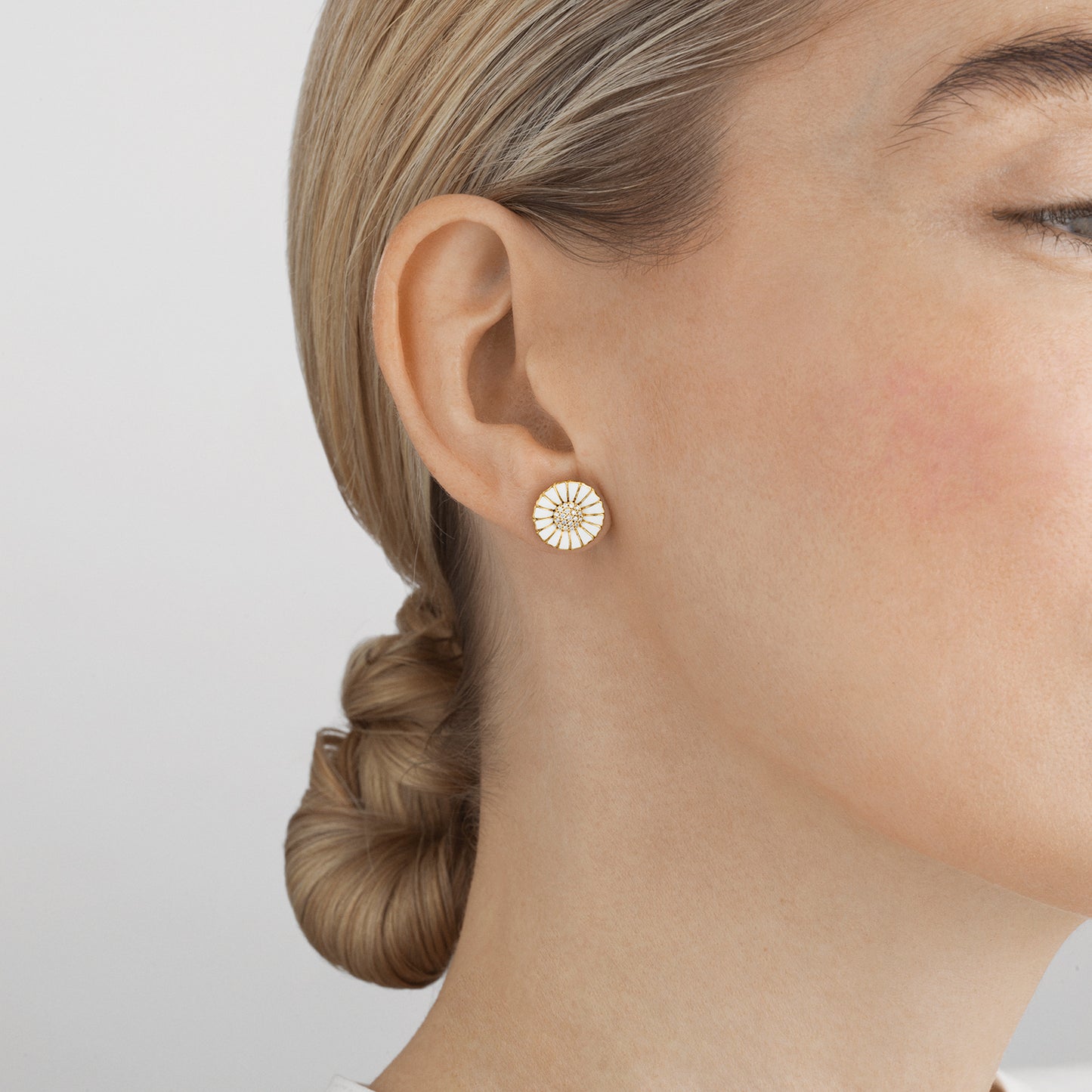 DAISY øreringe m/ brillanter