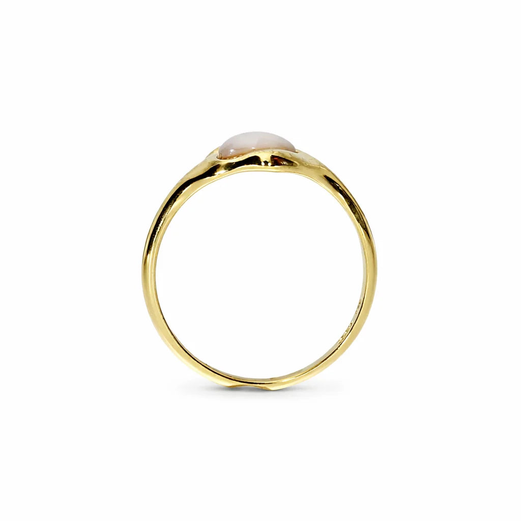 Forgyldt Organiskformet Mælkehvid Mini Ring