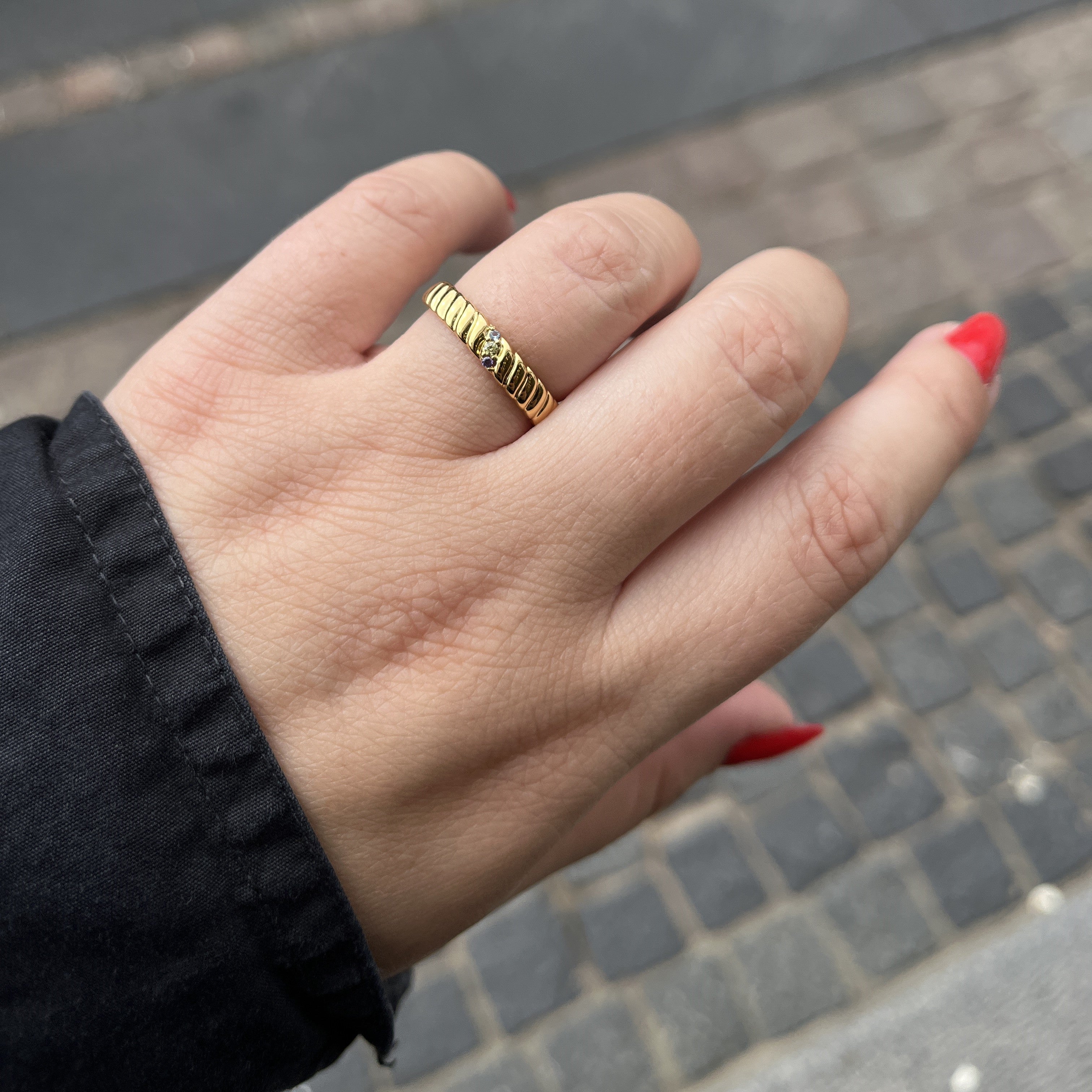 Forgyldt Rillet Ring