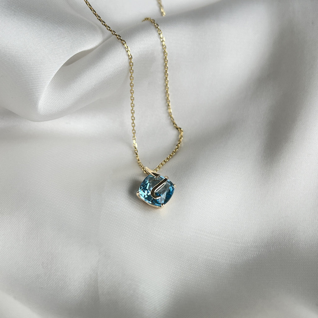 8 Karat Blue Skyline Halskæde