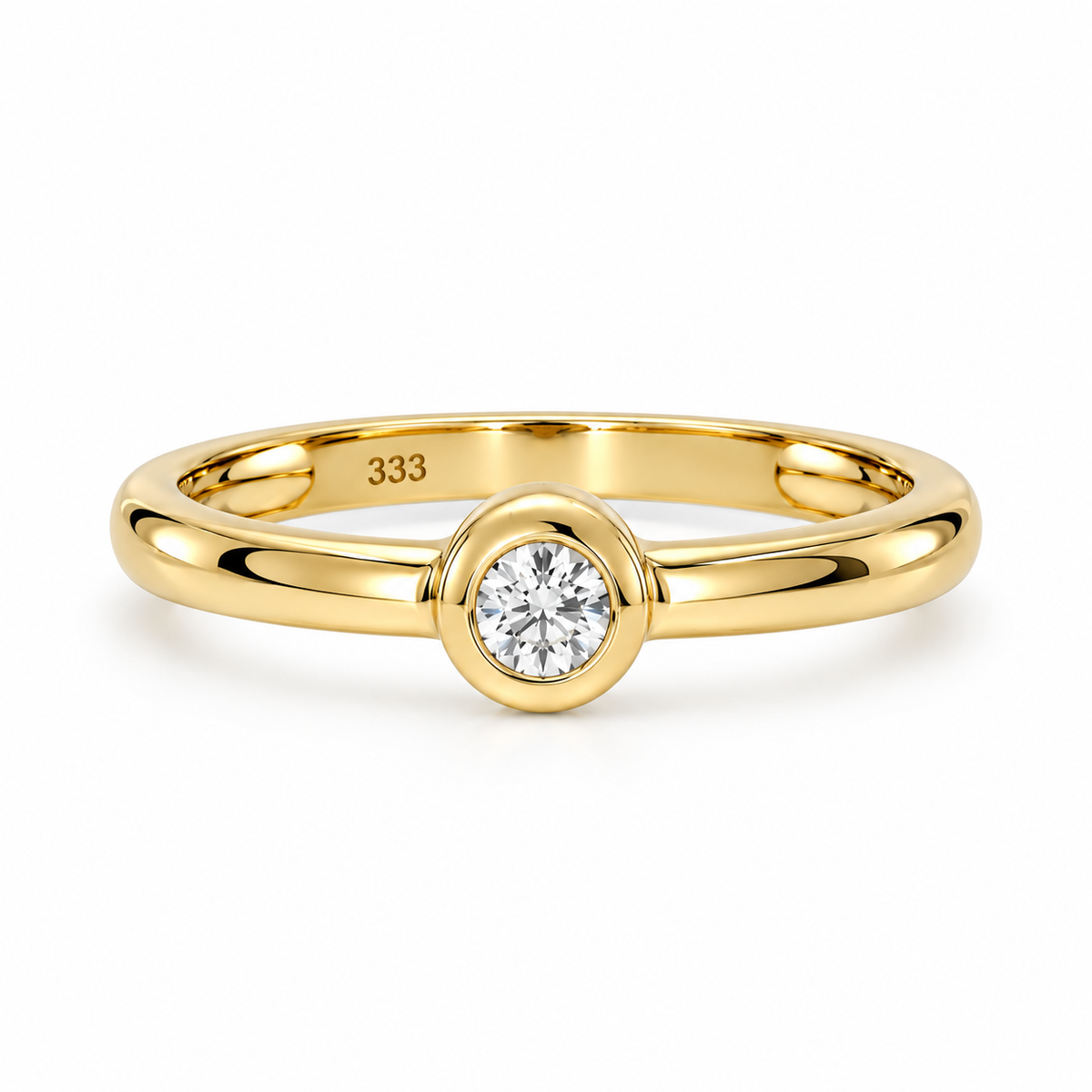 Elegant 8 kt guldring med syntetisk brillant