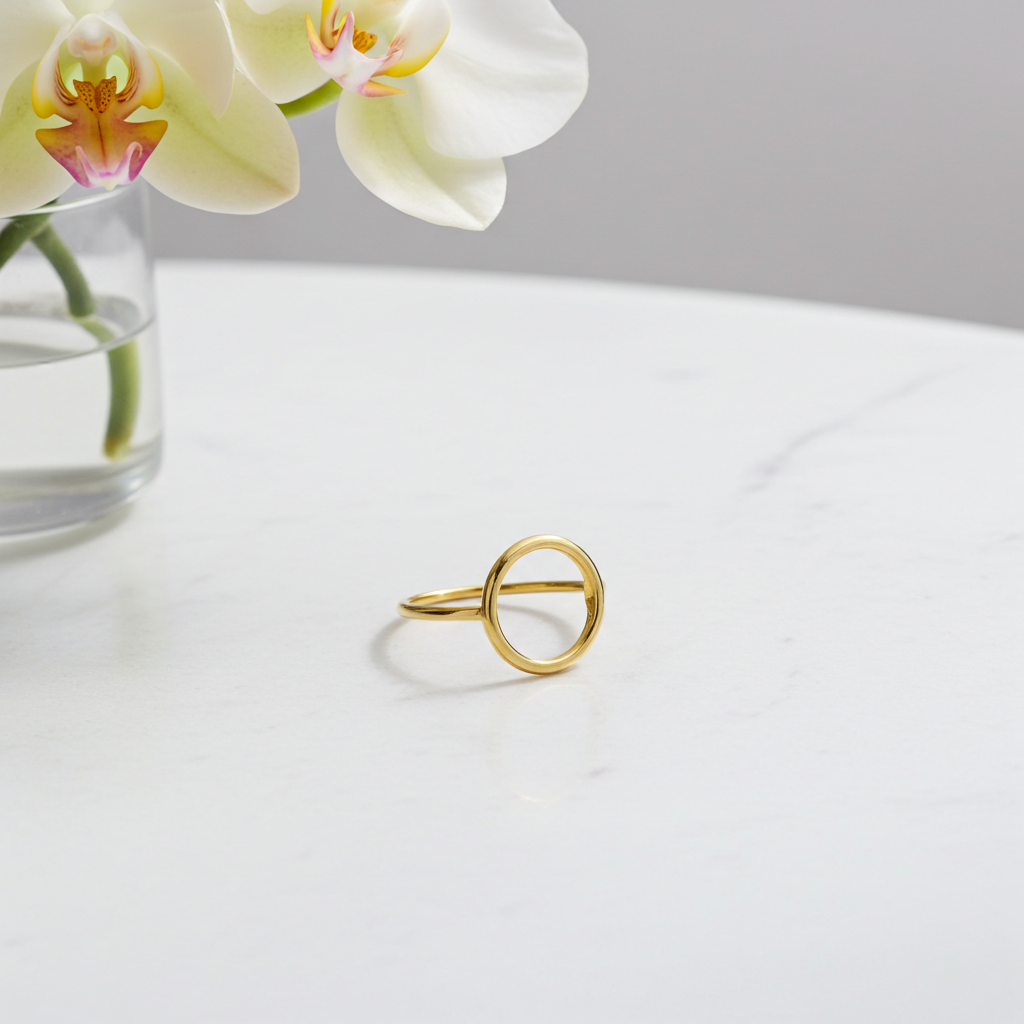 8 Karat Cirkel Ring