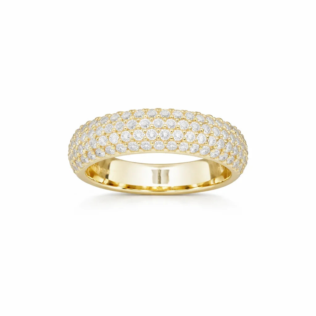 8 Karat Halo Glow Ring