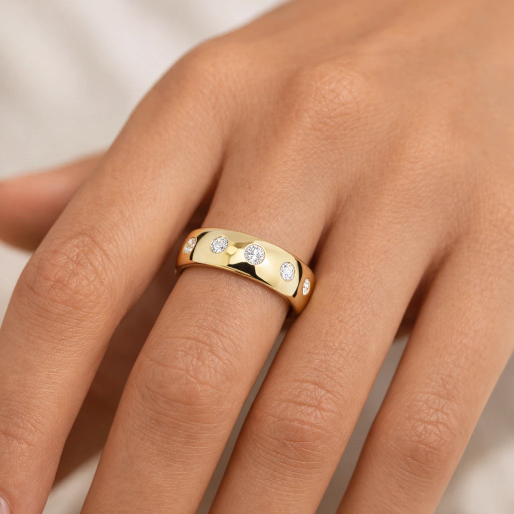 8 Karat Bold Gold Ring