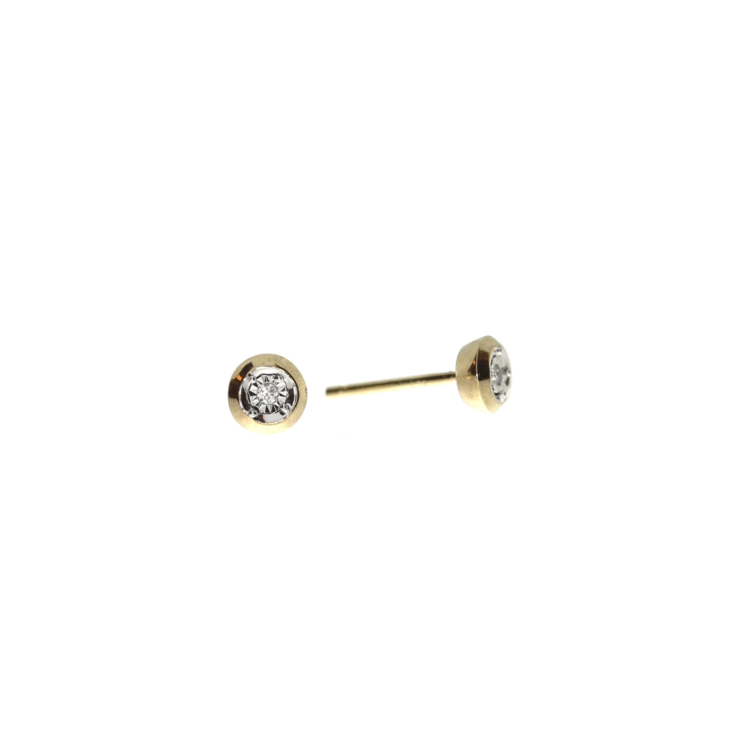 9 Karat Brillant Ørestikker