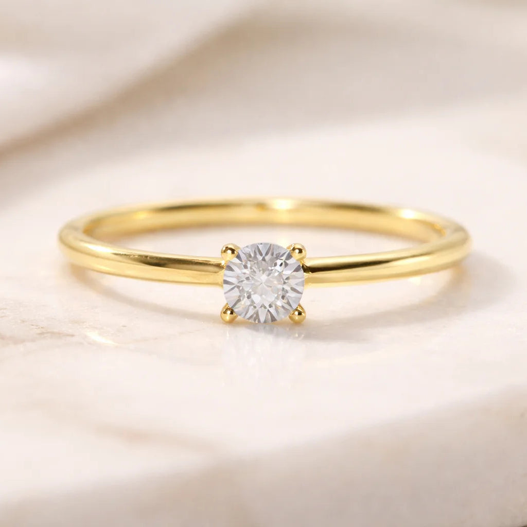 9 Karat Solitaire Ring