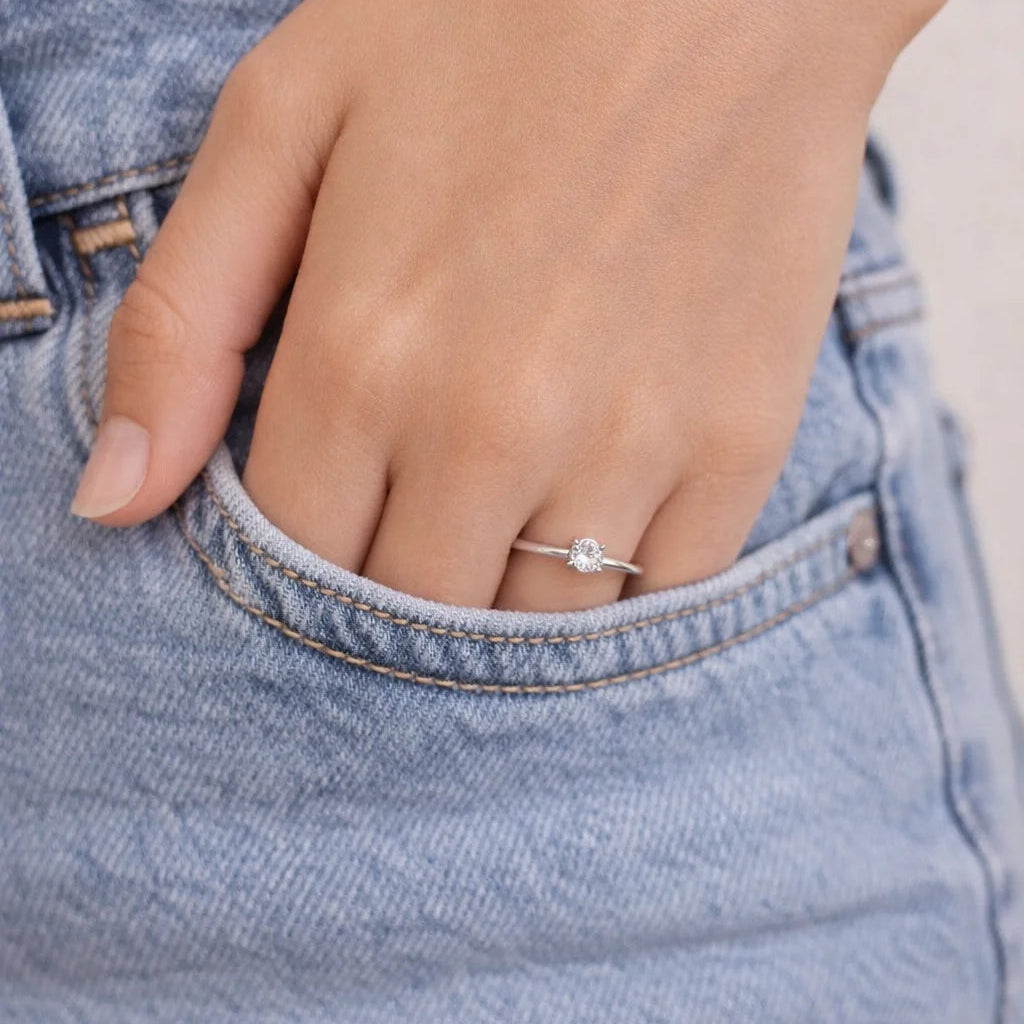 9 Karat Hvidguld Solitaire Ring