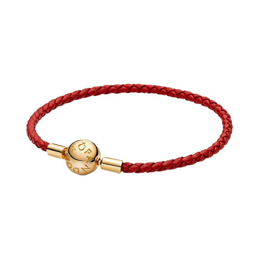 Pandora Moments Rødt Flettet Læderarmbånd