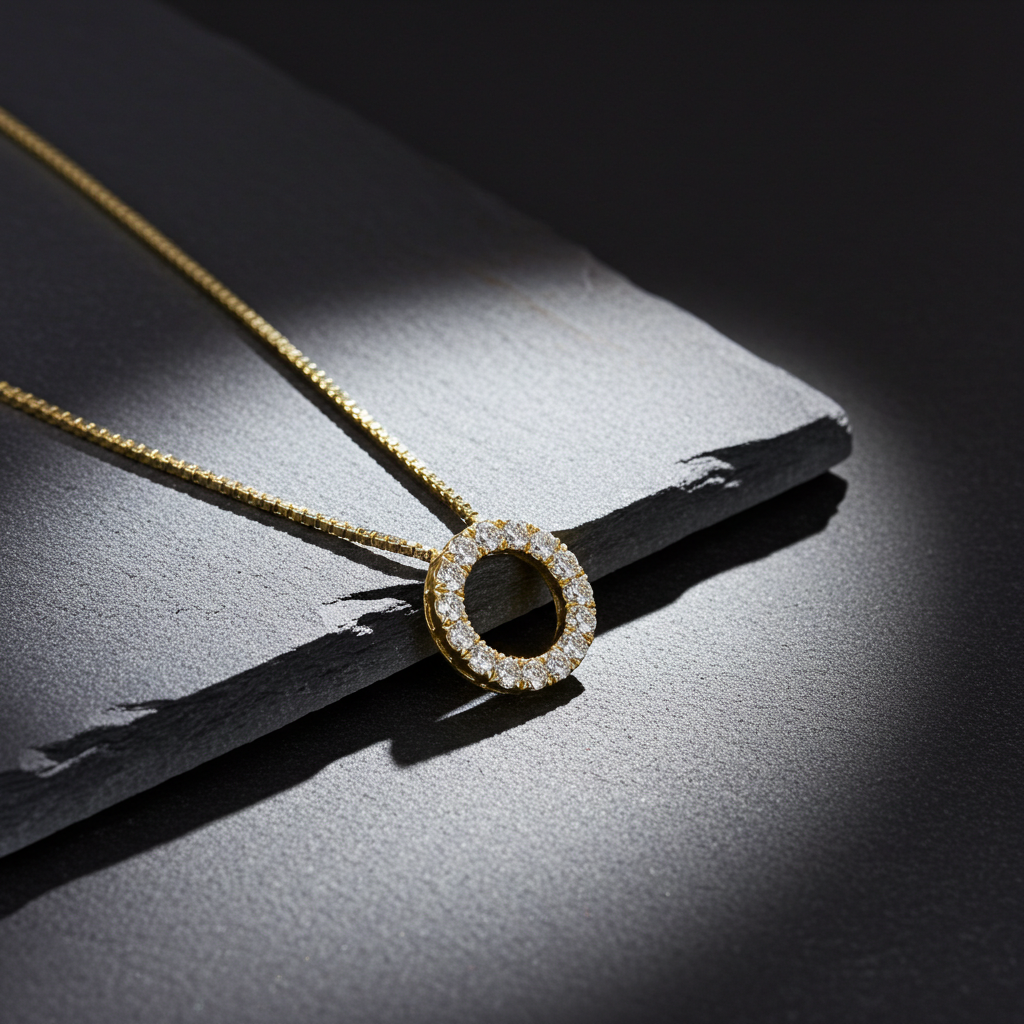 14 Karat Brillant Cirkel Vedhæng 0,49 ct.