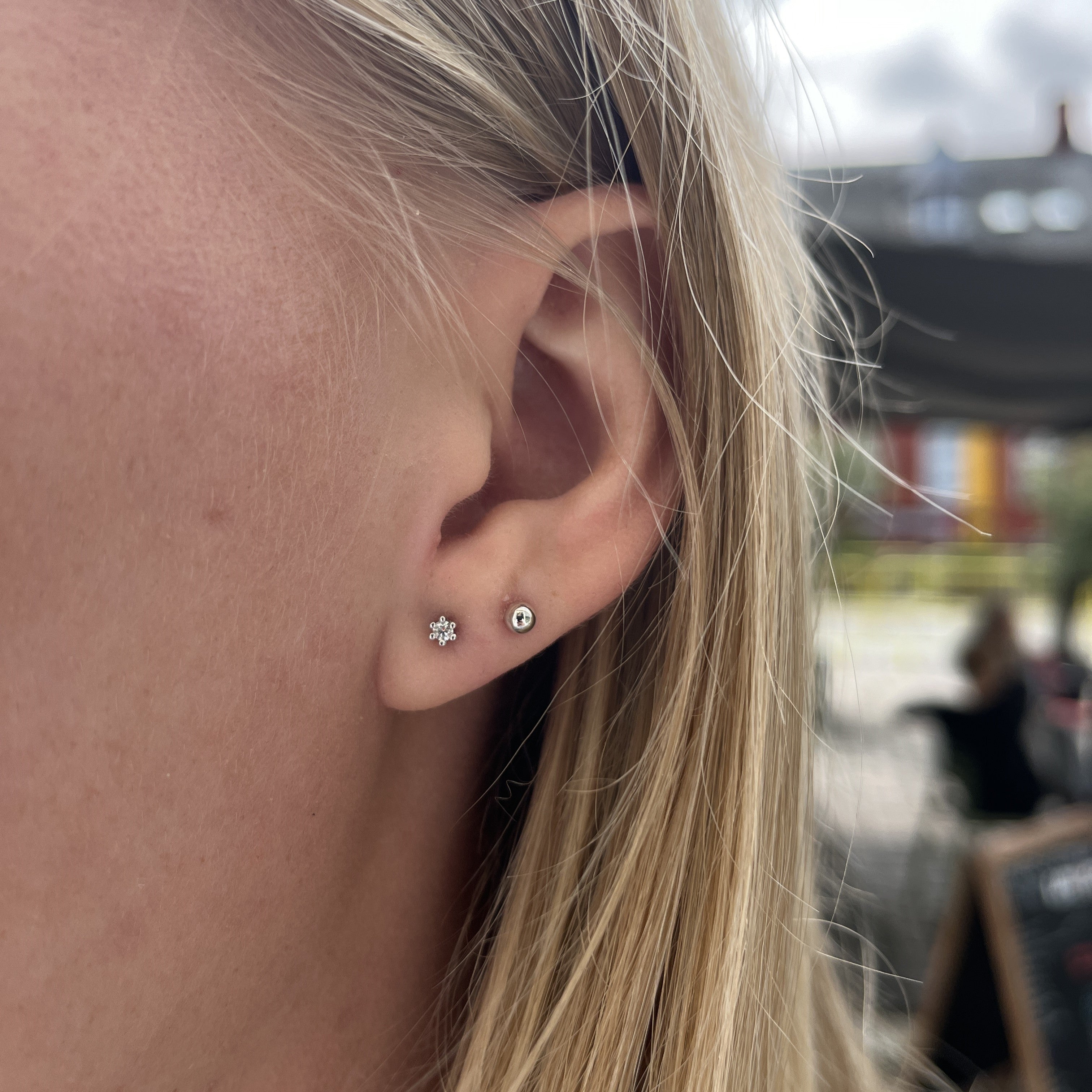14 Karat Hvidguld Estelle Ørestikker 0,06 ct.