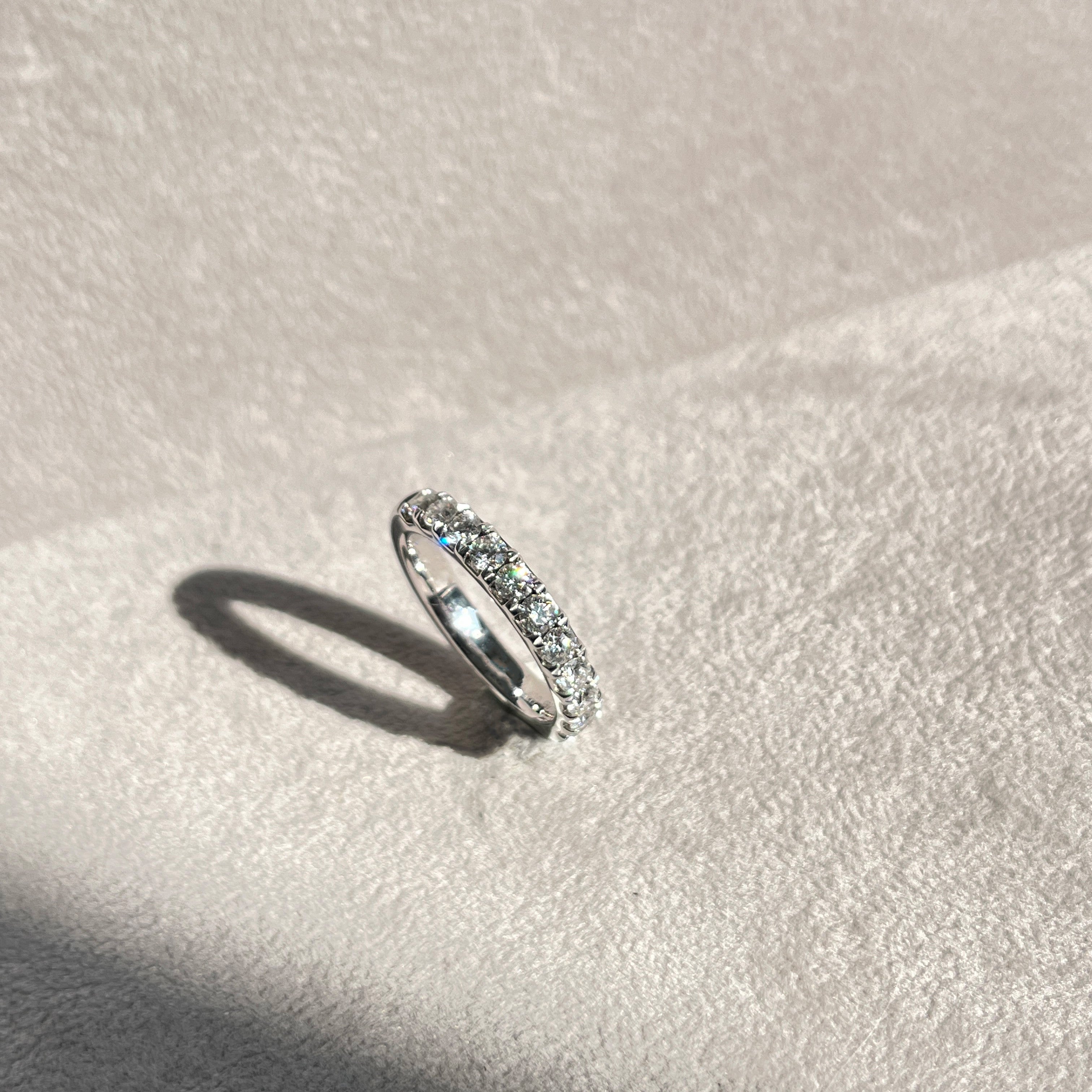 14 Karat Hvidguld Alliance Ring 1,00 ct.