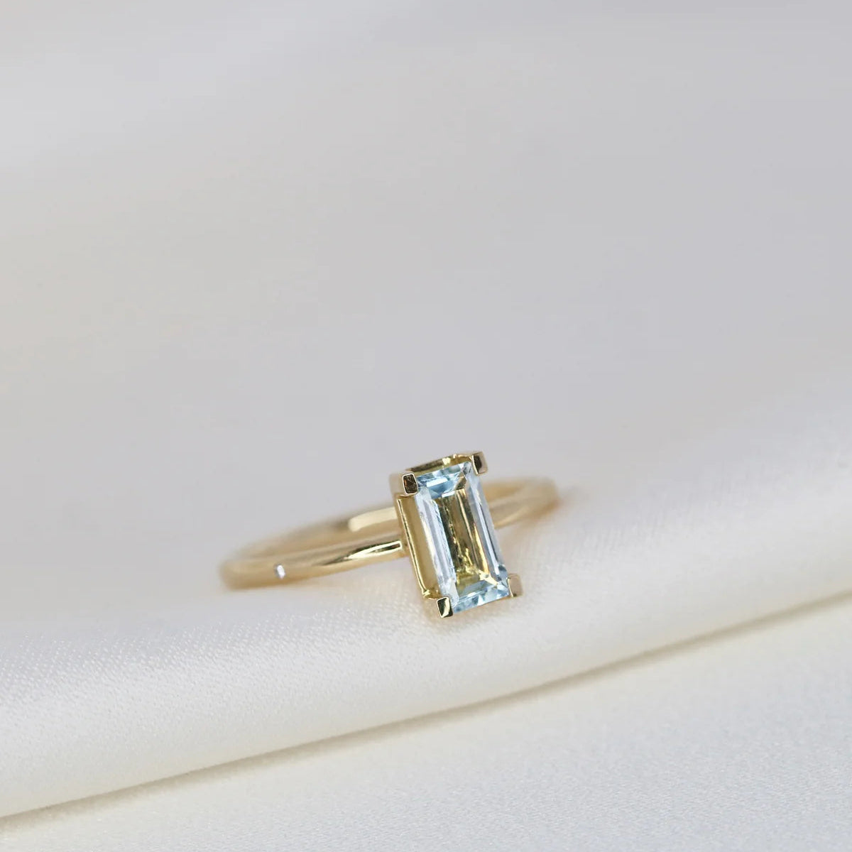 Nord Blue ring turned - 18kt Rødguld