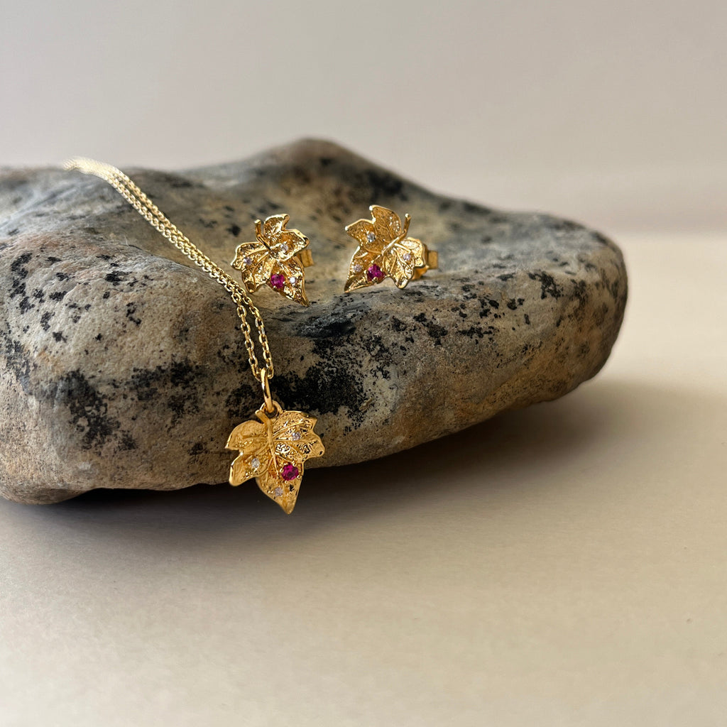 Forgyldt Rustikt Blad Halskæde