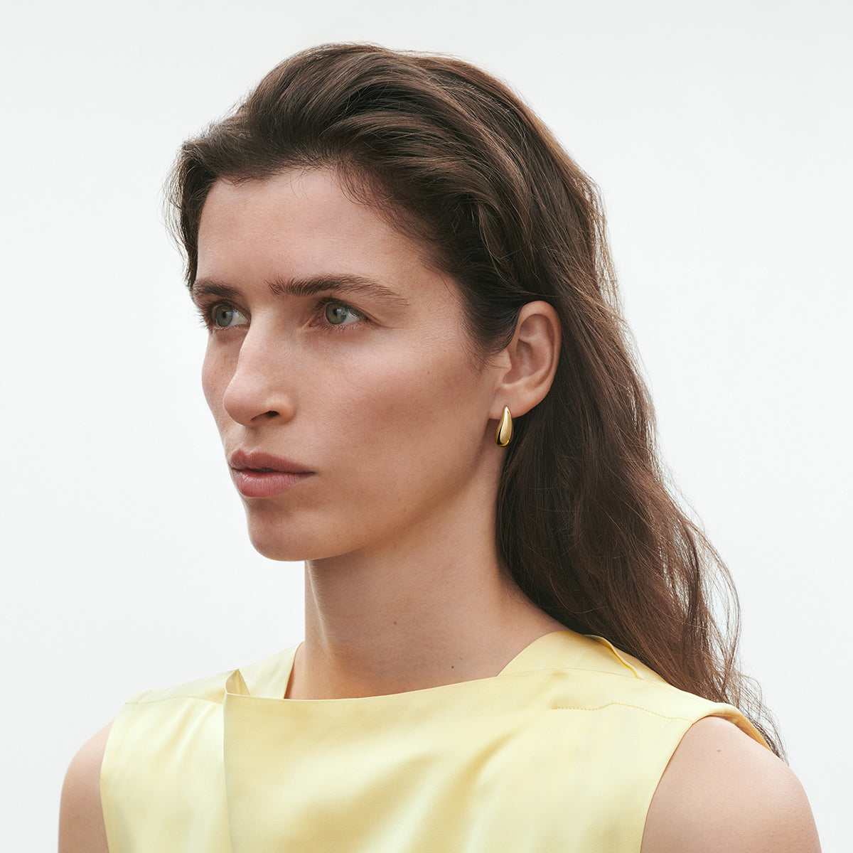 REFLECT Earrings in 18kt yellow gold