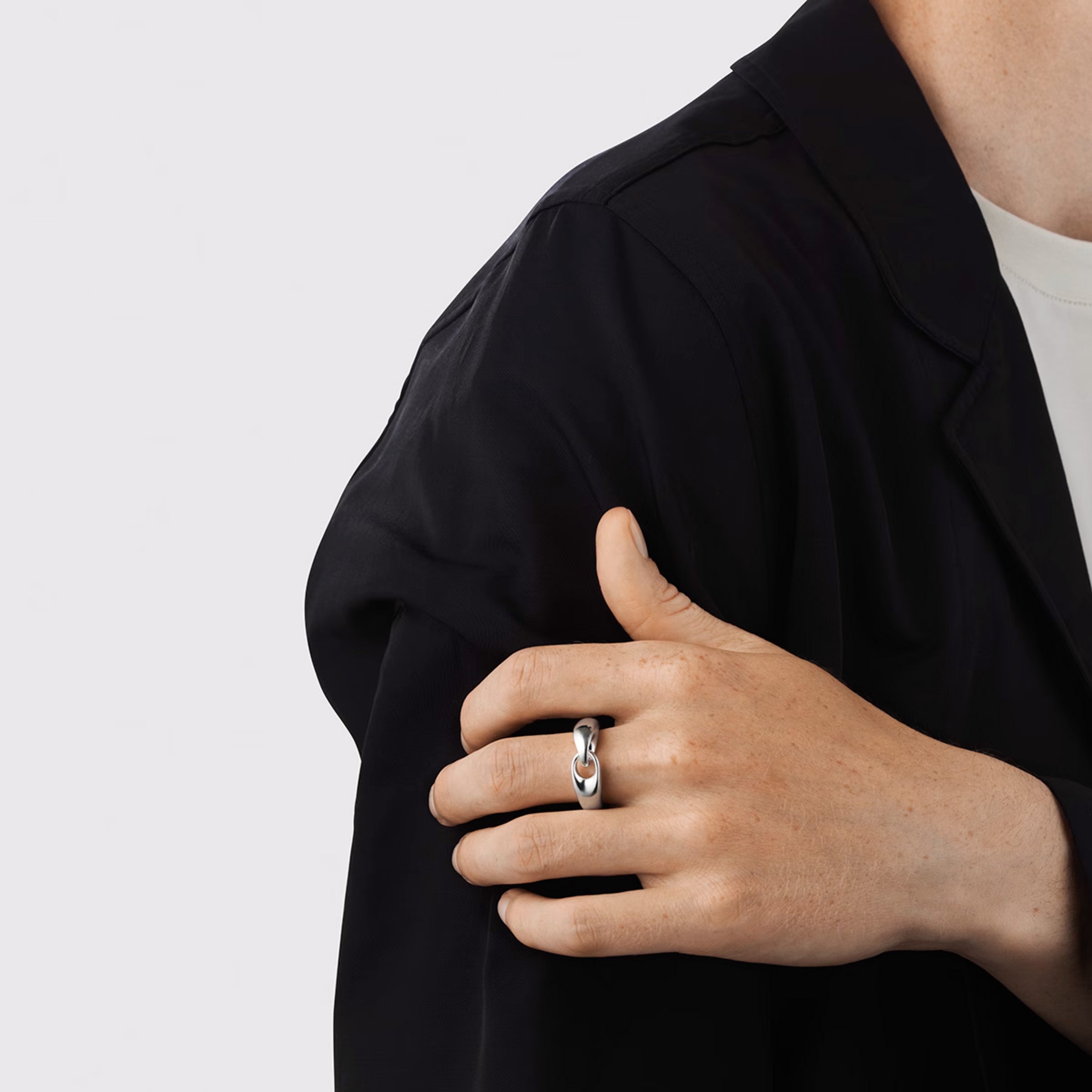 REFLECT ring, stor