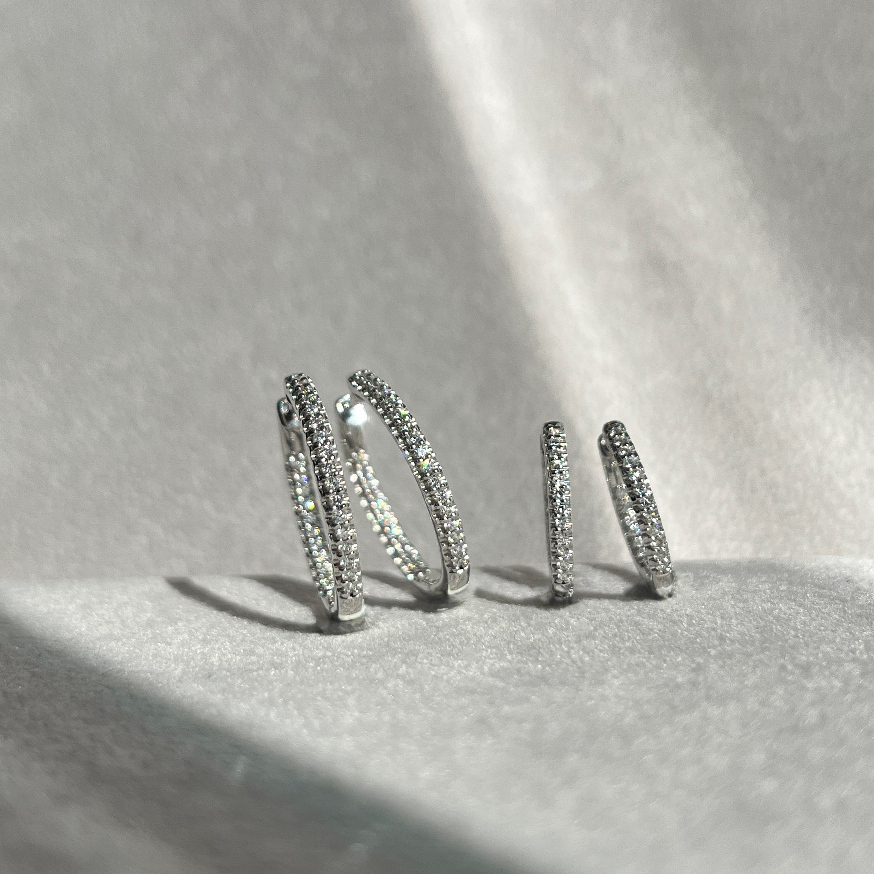 14 Karat Hvidgulds Brillant Creoler