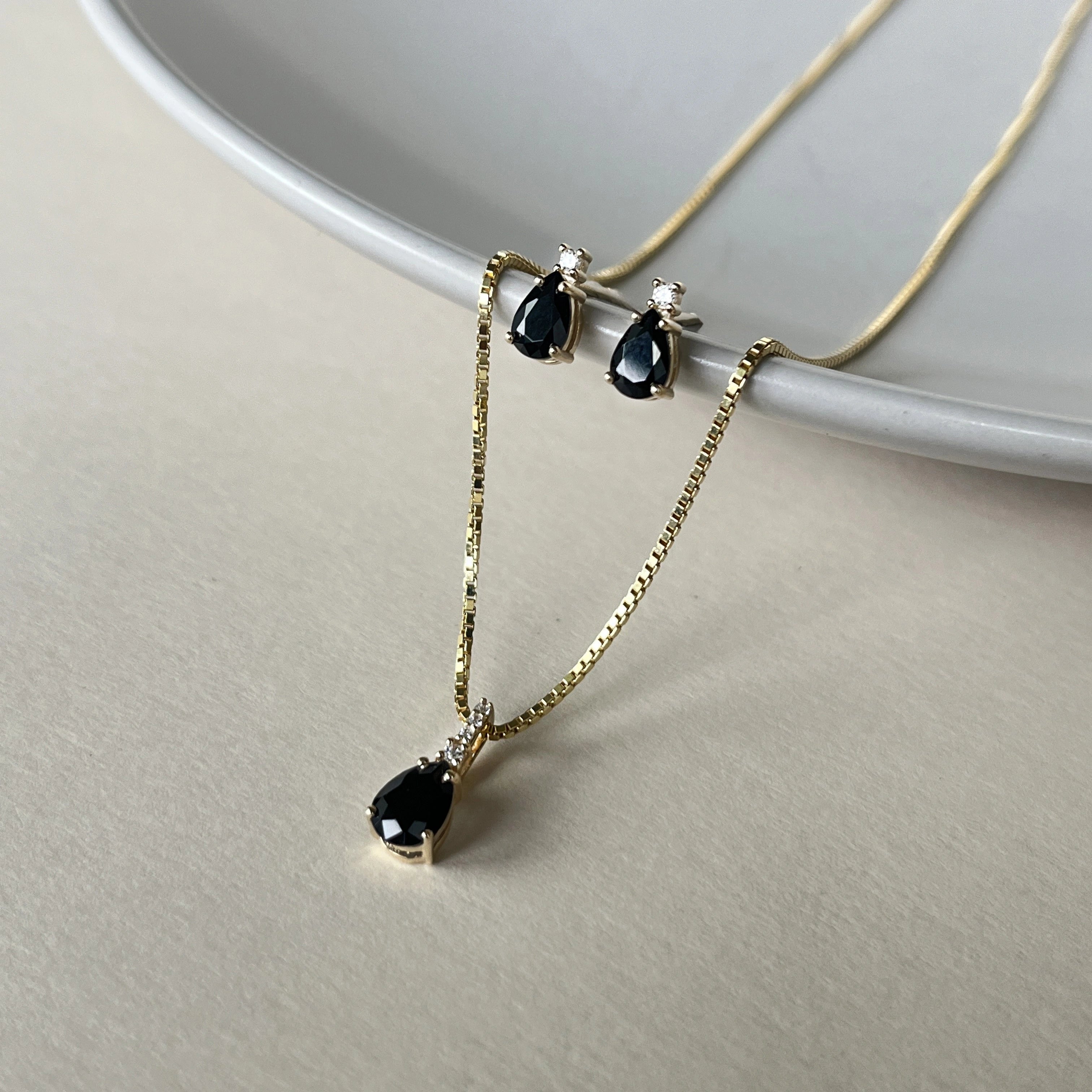 8 Karat Sort Nano Glas Halskæde