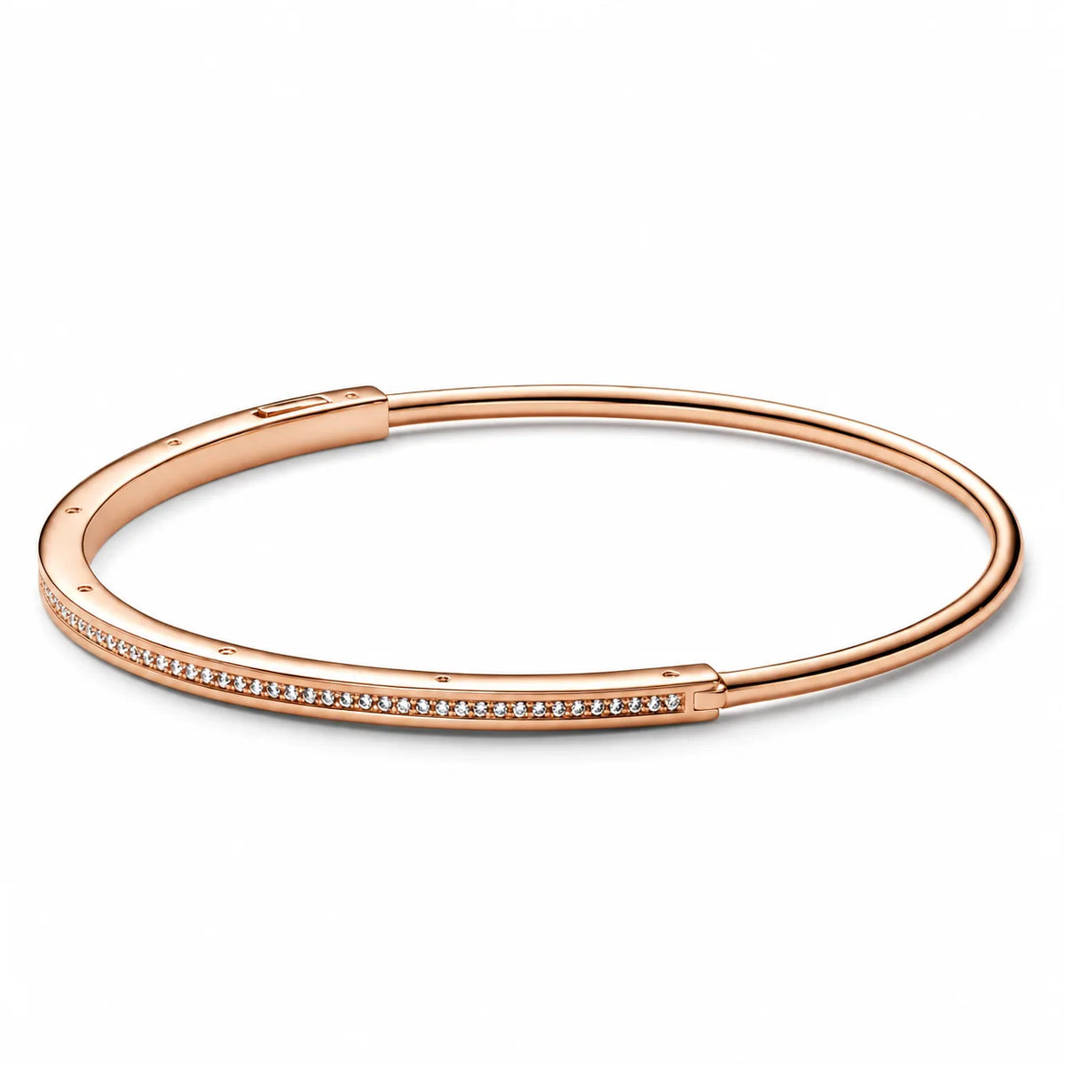Rosa forgyldt armring med glinsende kubiske zirkoner