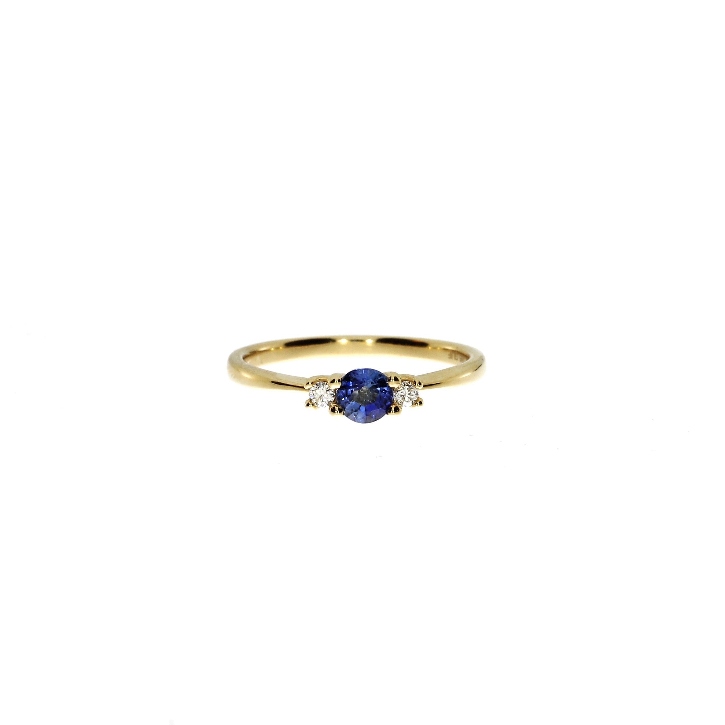 14 Karat Tre-stens Safir Ring