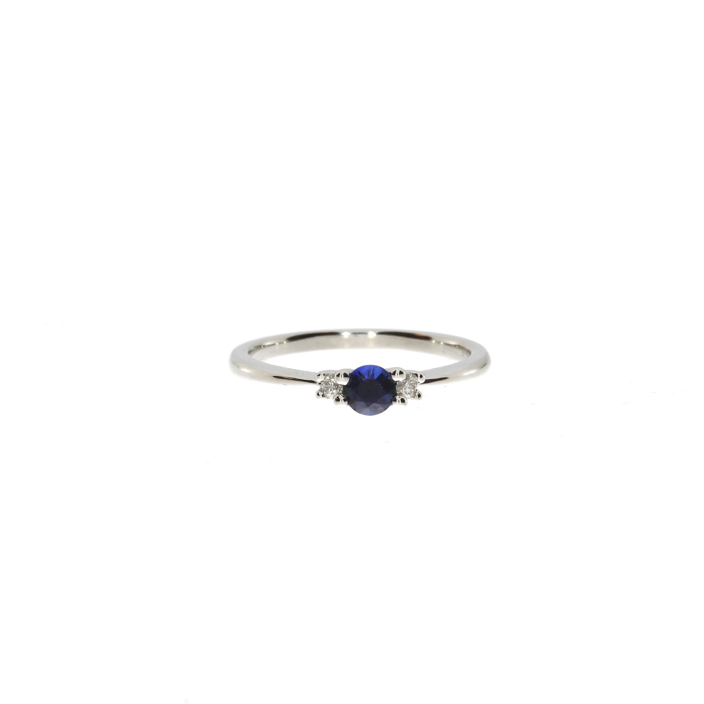 14 Karat Hvidguld Tre-stens Safir Ring